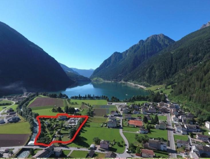 Bungalow Miralago In Camping Cavresc, Via Dal Cavresc 1, 7746 Le Prese-Poschiavo Exterior photo
